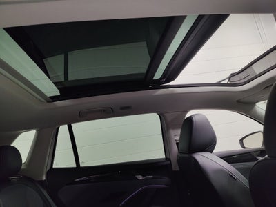 2025 Volkswagen Tiguan SE AWD w/Sunroof