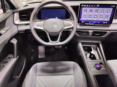 2025 Volkswagen Tiguan SE AWD w/Sunroof