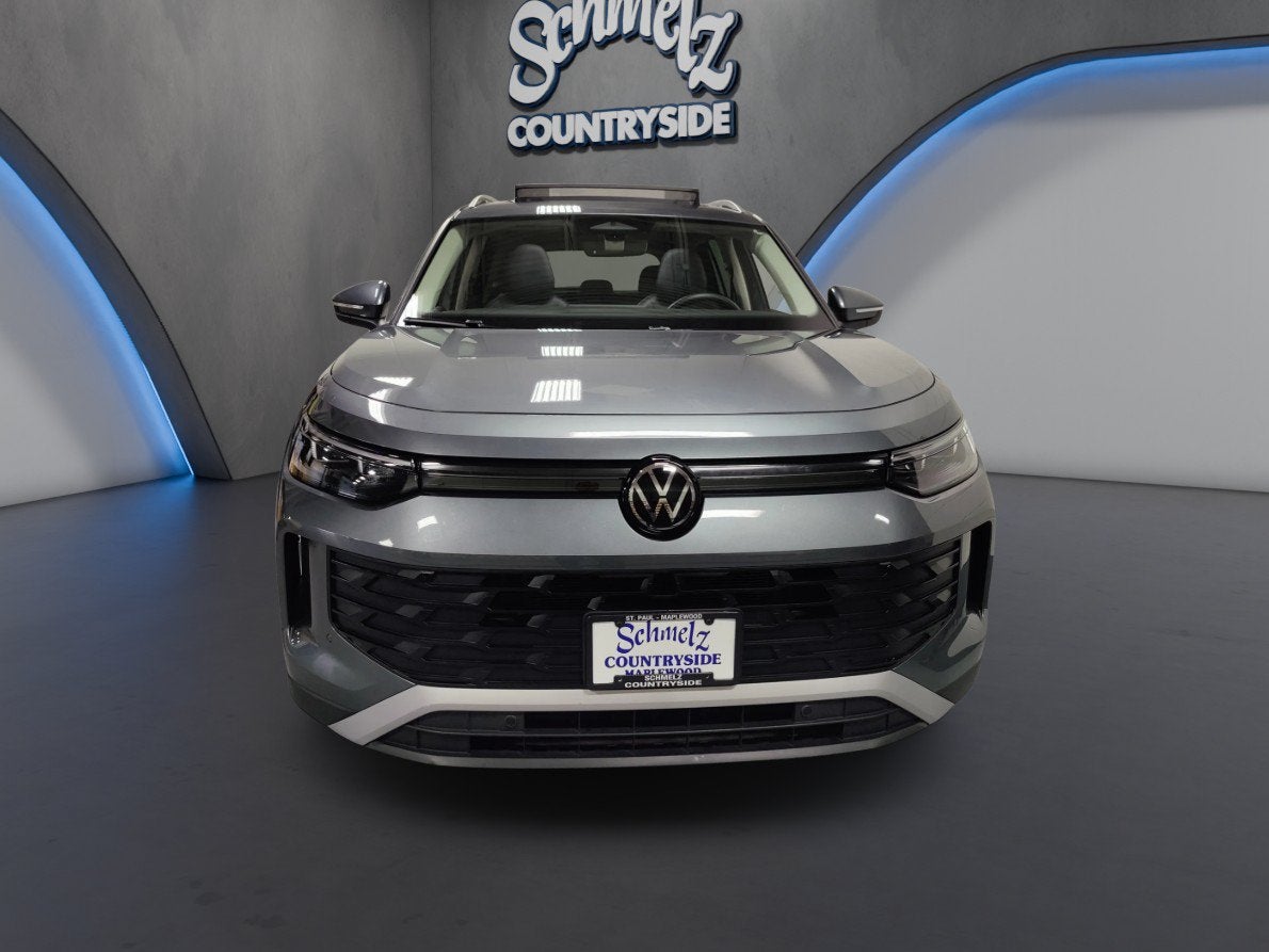 2025 Volkswagen Tiguan SE AWD w/Sunroof