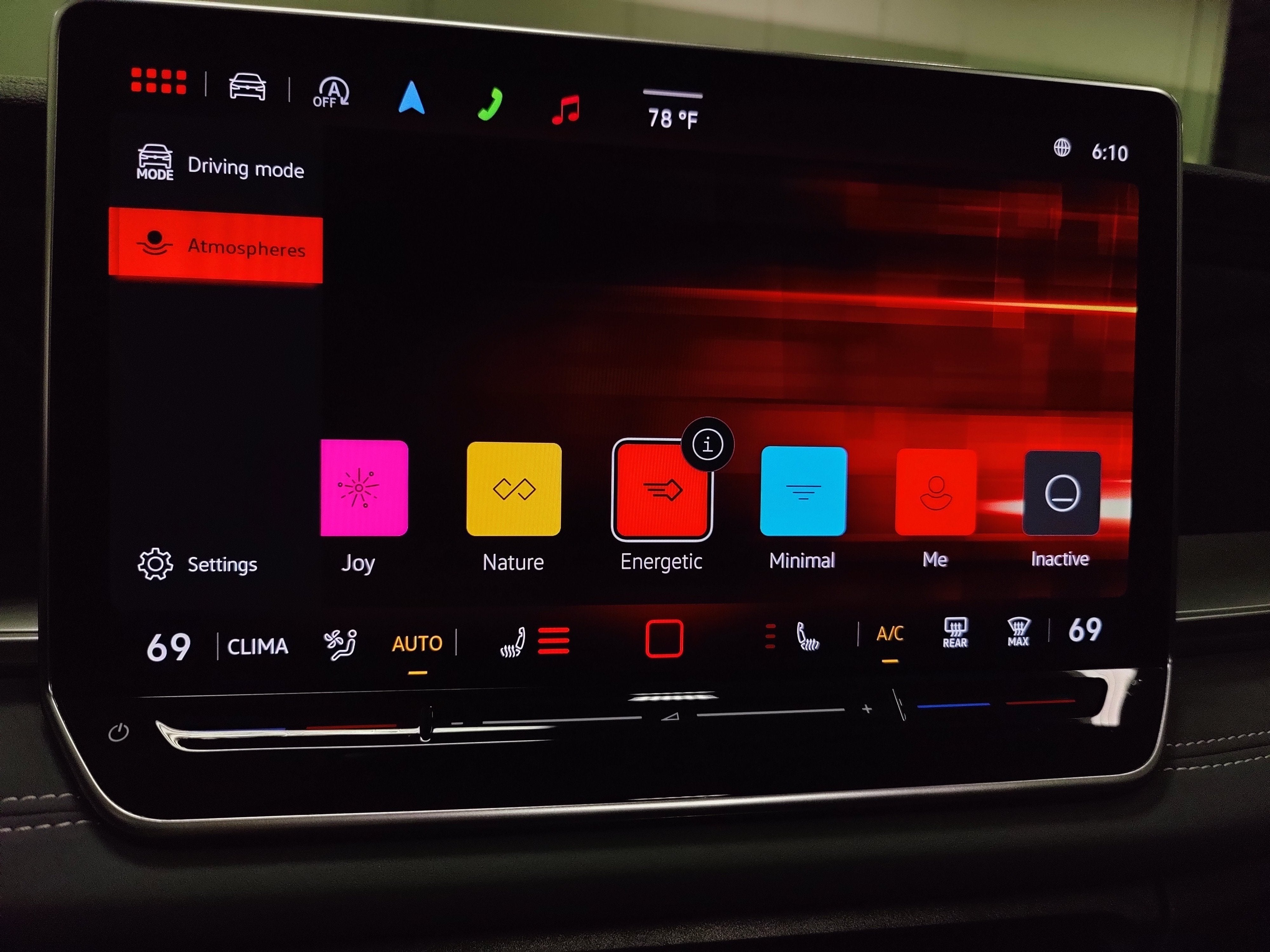 2025 Volkswagen Tiguan SE AWD w/Sunroof
