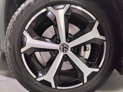 2025 Volkswagen Tiguan SE AWD w/Sunroof