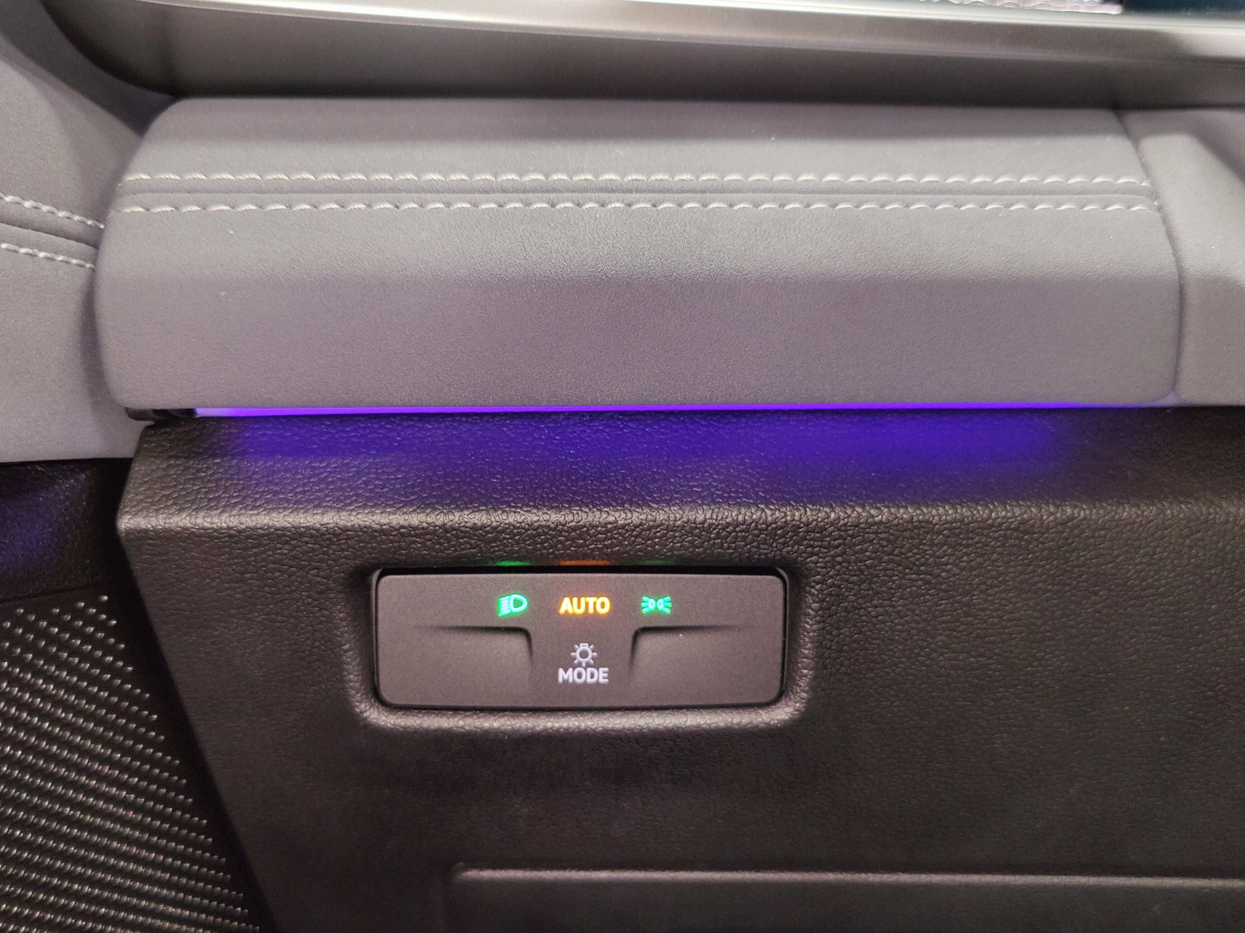 2025 Volkswagen Tiguan SE AWD w/Sunroof