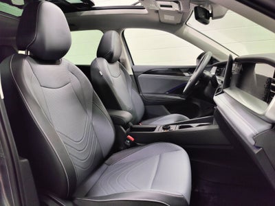 2025 Volkswagen Tiguan SE AWD w/Sunroof