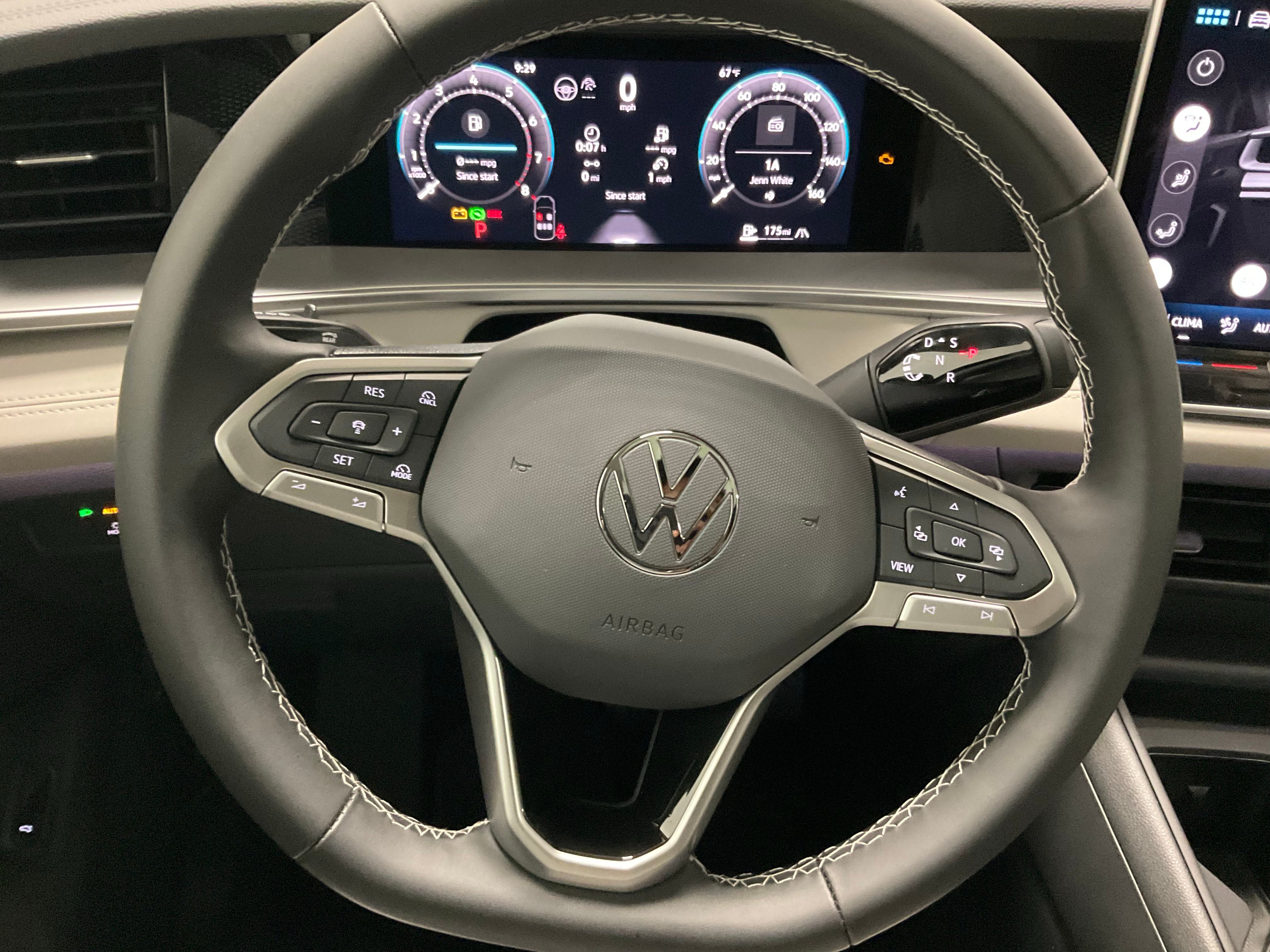 2026 Volkswagen Tiguan SE