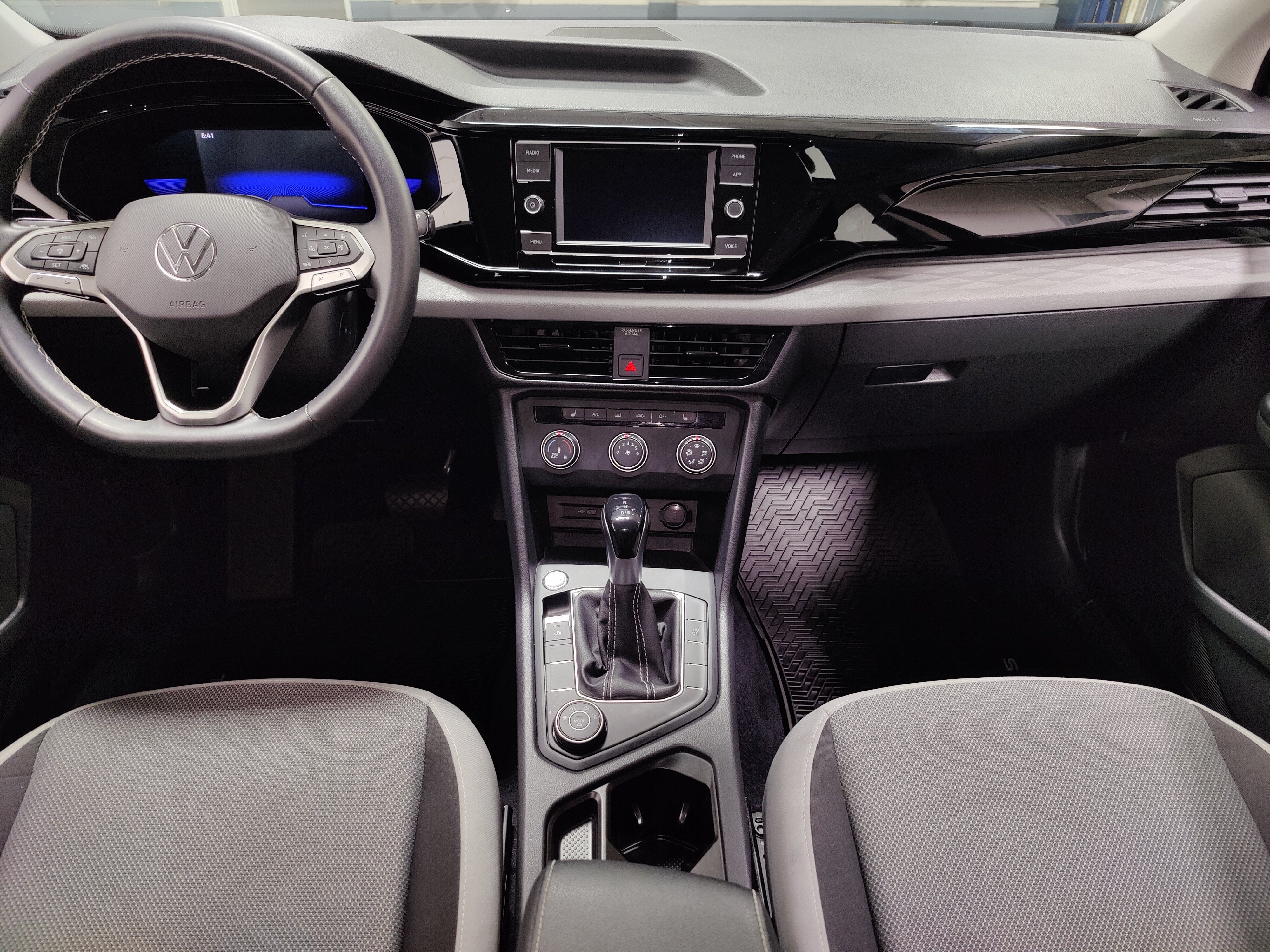 2022 Volkswagen Taos S AWD w/IQDrive
