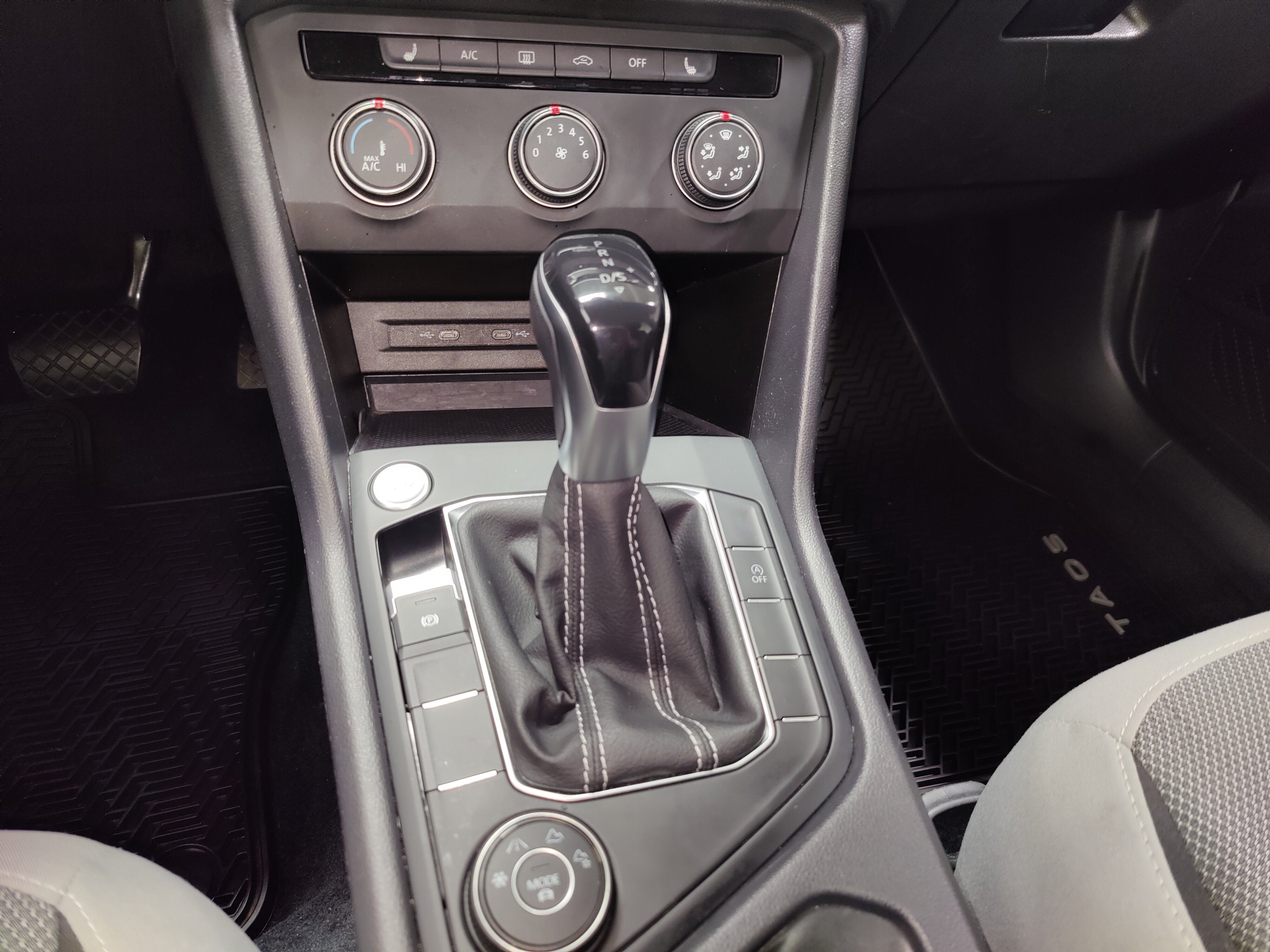 2022 Volkswagen Taos S AWD w/IQDrive