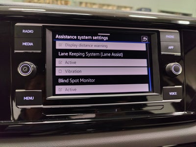 2022 Volkswagen Taos S AWD w/IQDrive