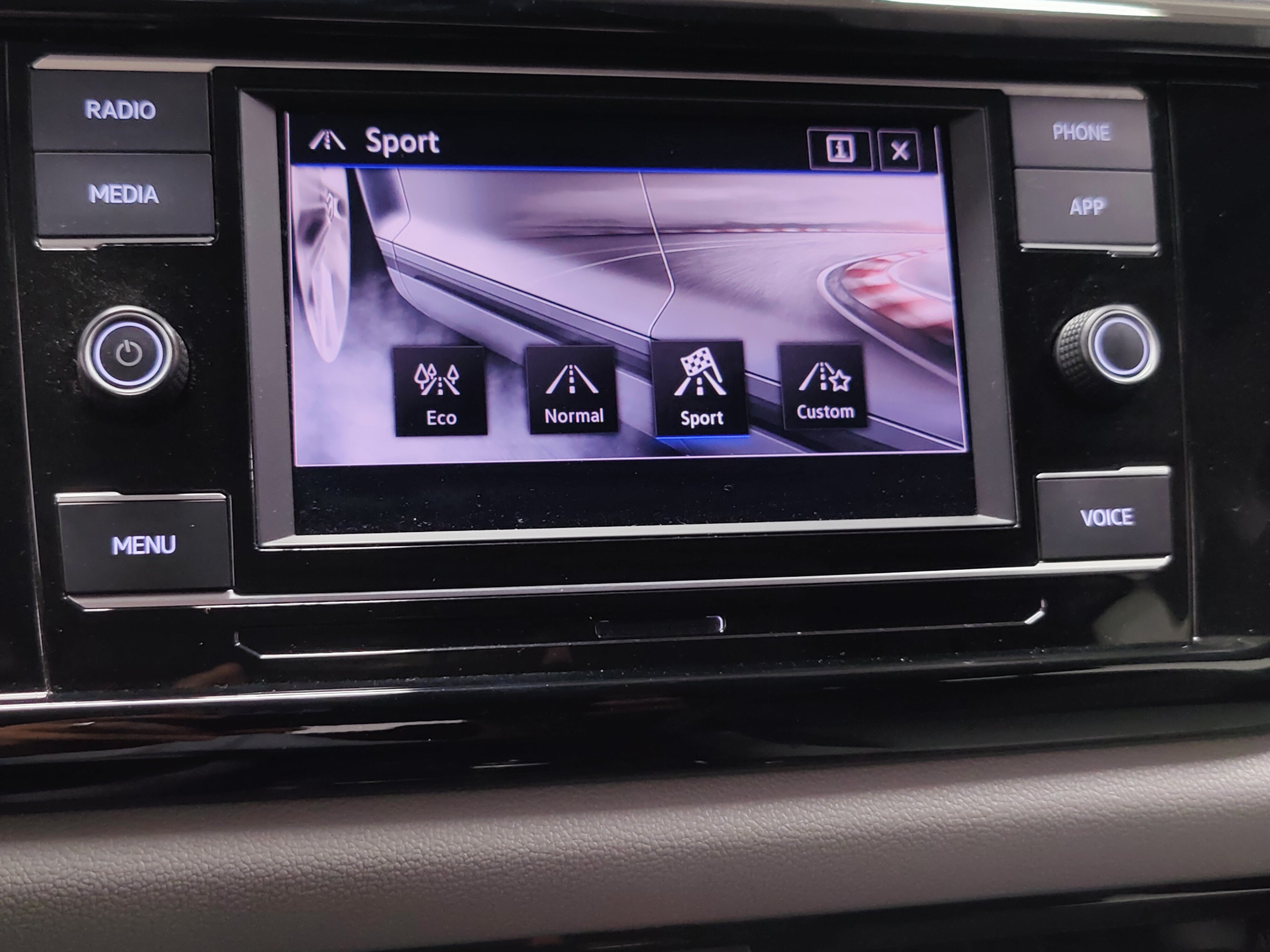 2023 Volkswagen Taos S 4-Motion AWD w/Dr Assist