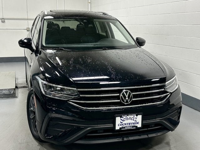 Used 2023 Volkswagen Tiguan SE with VIN 3VVNB7AX0PM062575 for sale in Saint Paul, Minnesota