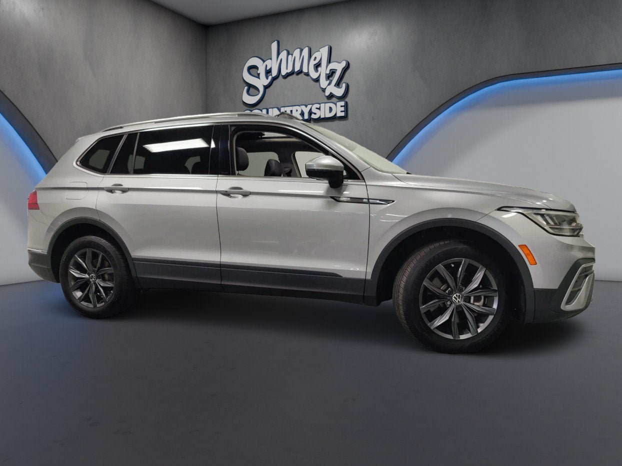 2023 Volkswagen Tiguan SE w/Sunroof