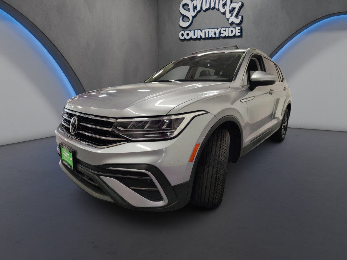 2023 Volkswagen Tiguan SE w/Sunroof