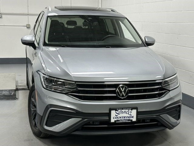 Used 2023 Volkswagen Tiguan SE with VIN 3VVNB7AX9PM056547 for sale in Saint Paul, Minnesota