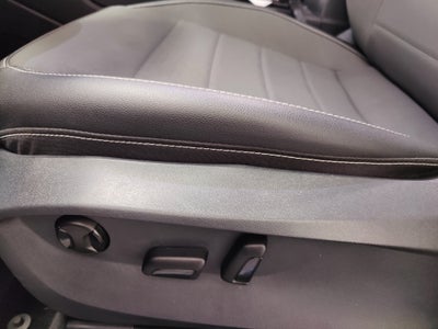 2023 Volkswagen Taos SE AWD w/Sunroof