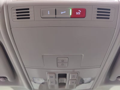 2023 Volkswagen Taos SE AWD w/Sunroof