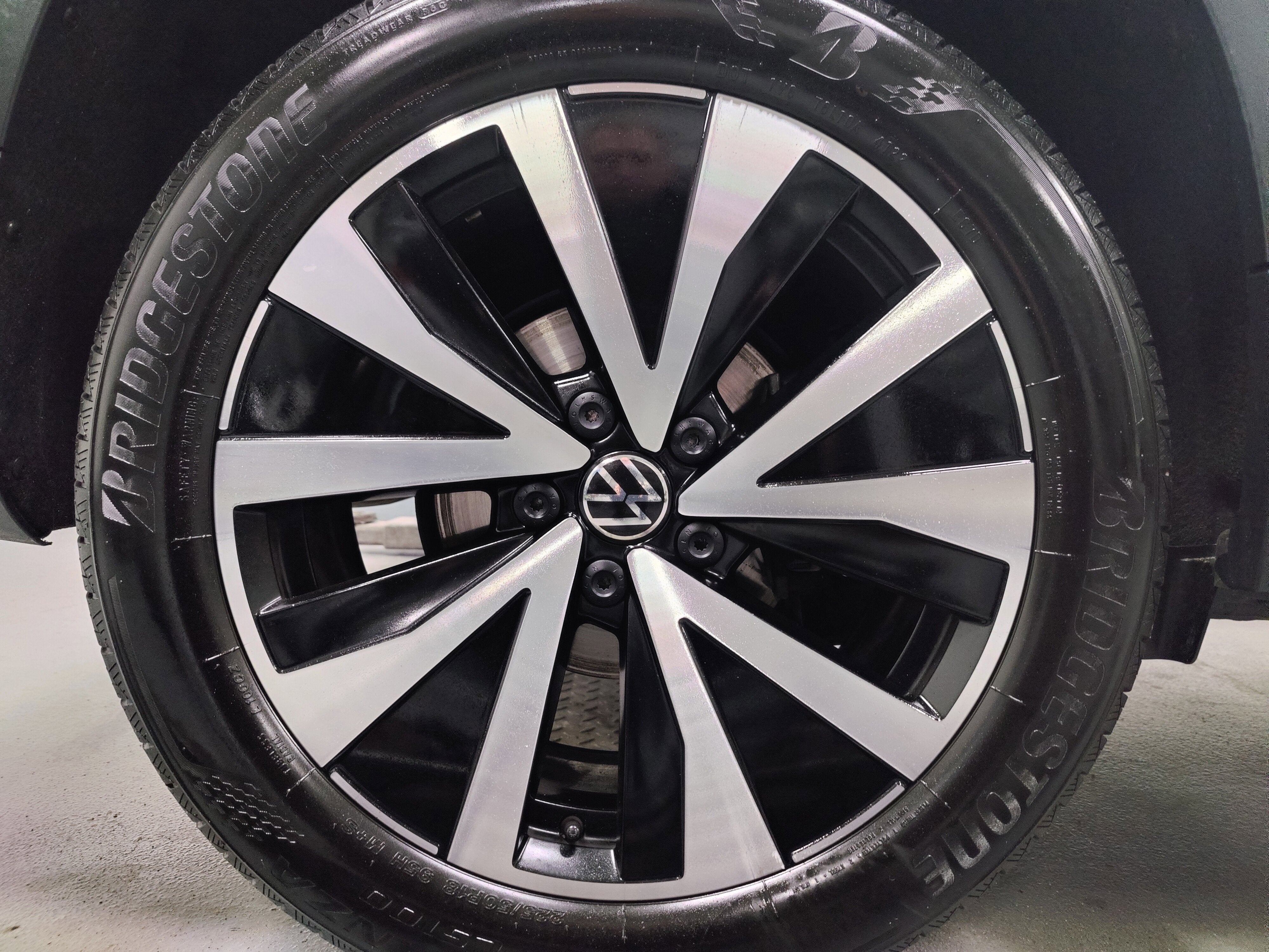 2023 Volkswagen Taos SE AWD w/Sunroof