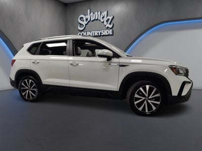 2023 Volkswagen Taos SE AWD w/Sunroof
