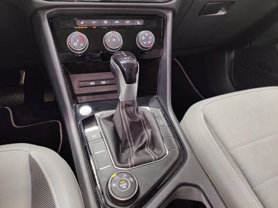 2023 Volkswagen Taos SE AWD w/Sunroof