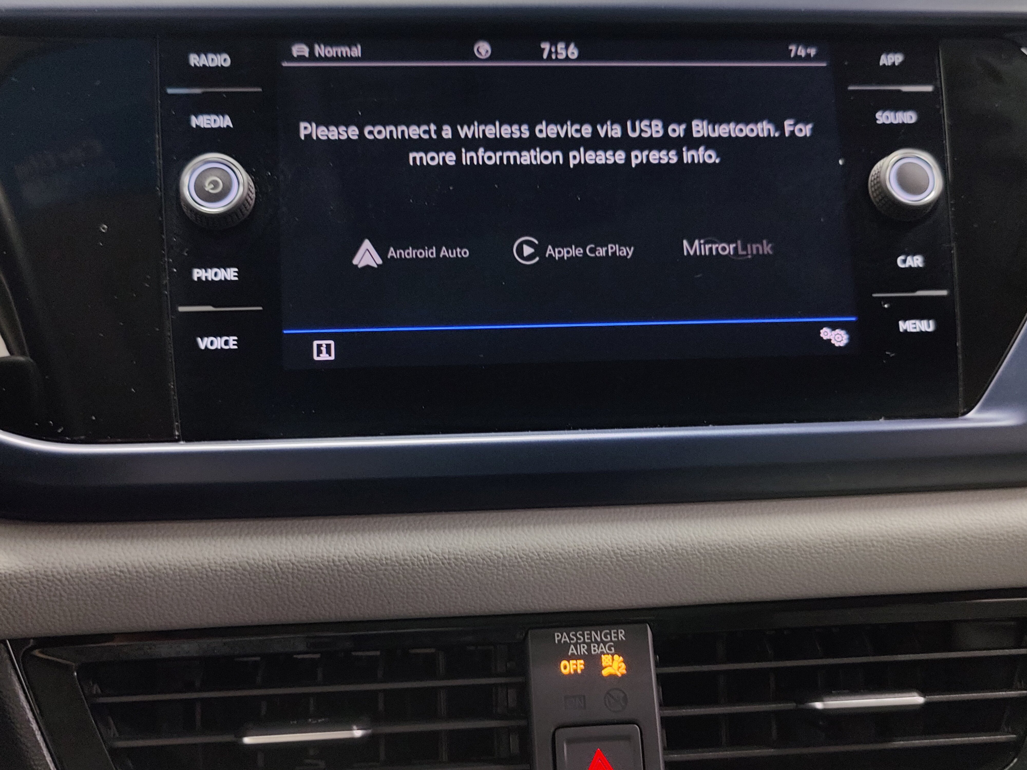 2023 Volkswagen Taos SE AWD w/Sunroof
