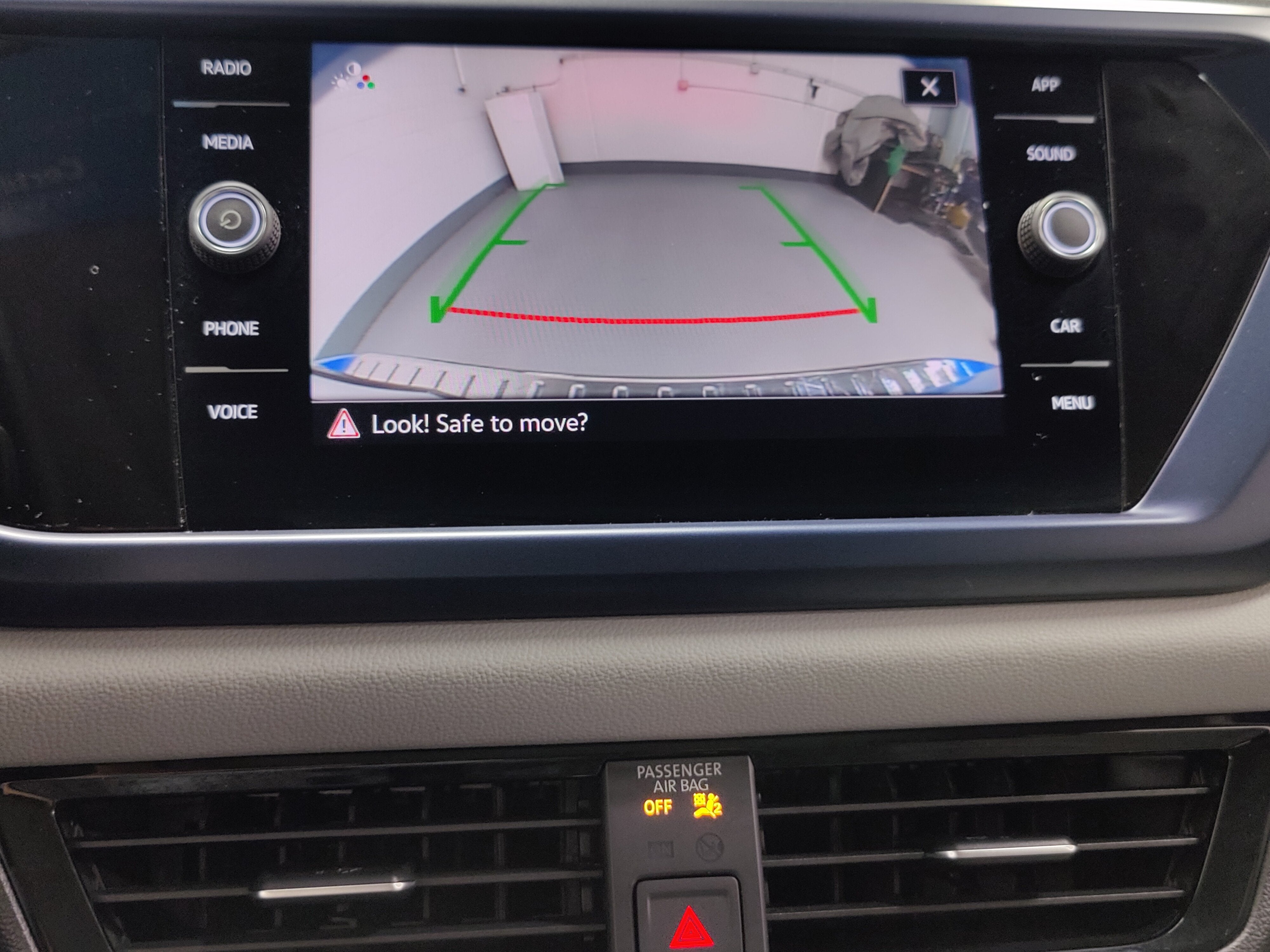 2023 Volkswagen Taos SE AWD w/Sunroof