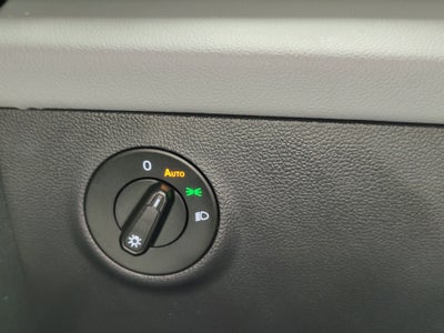 2023 Volkswagen Taos SE AWD w/Sunroof