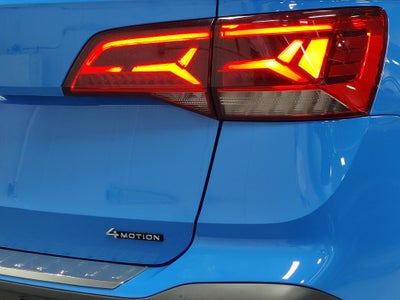 2023 Volkswagen Taos SE AWD w/Sunroof