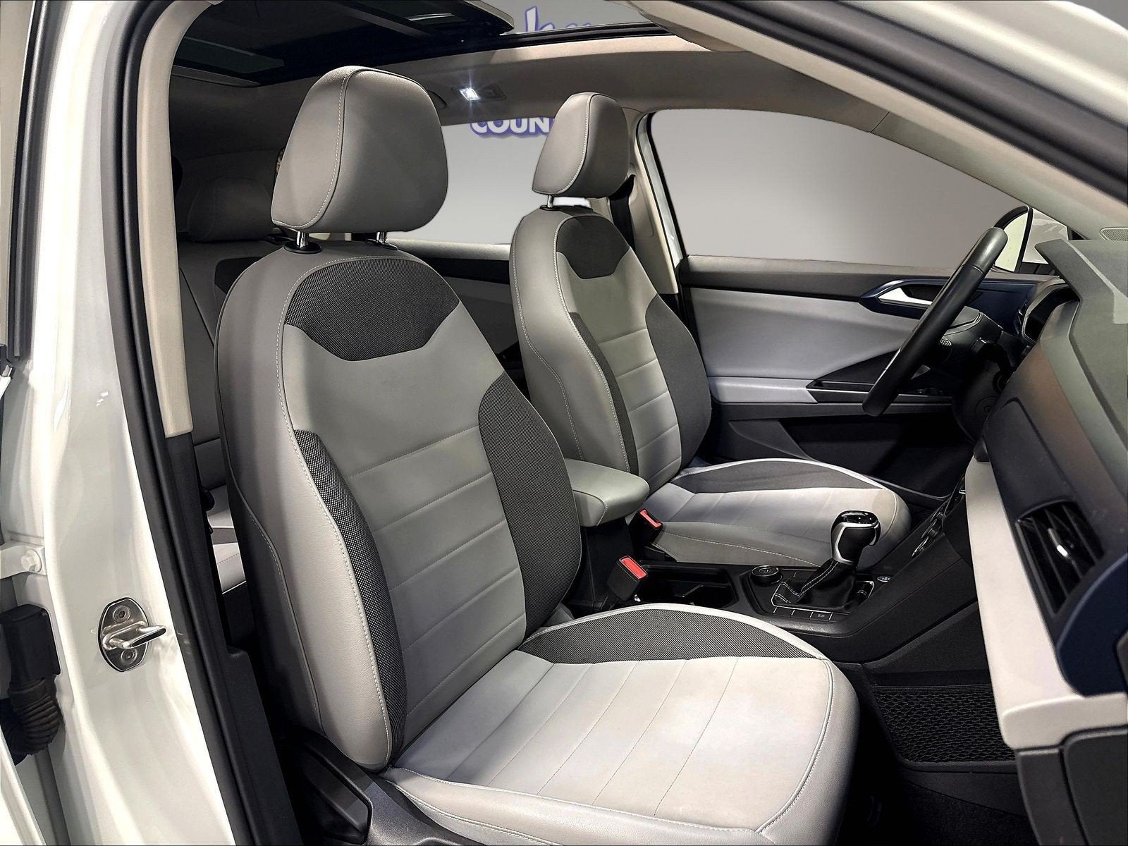 2022 Volkswagen Taos SE AWD w/Sunroof