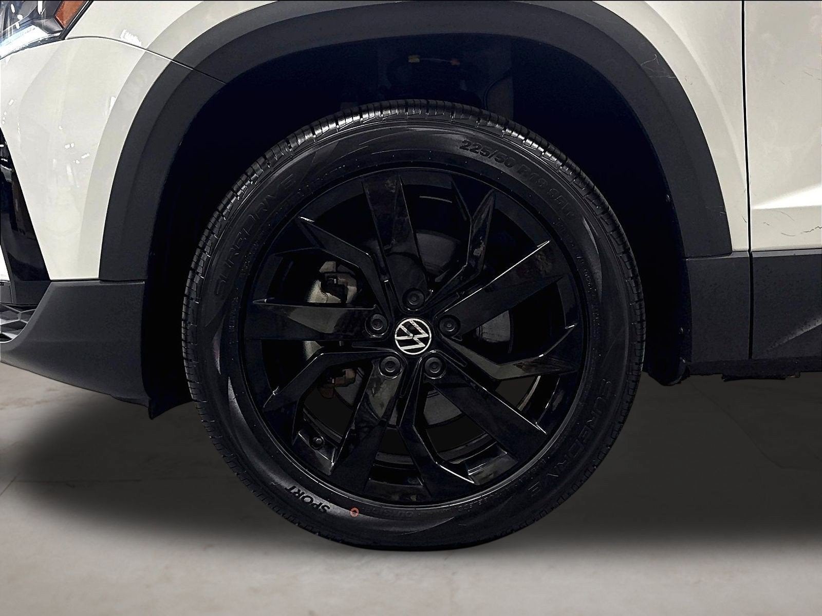 2022 Volkswagen Taos SE AWD w/Sunroof