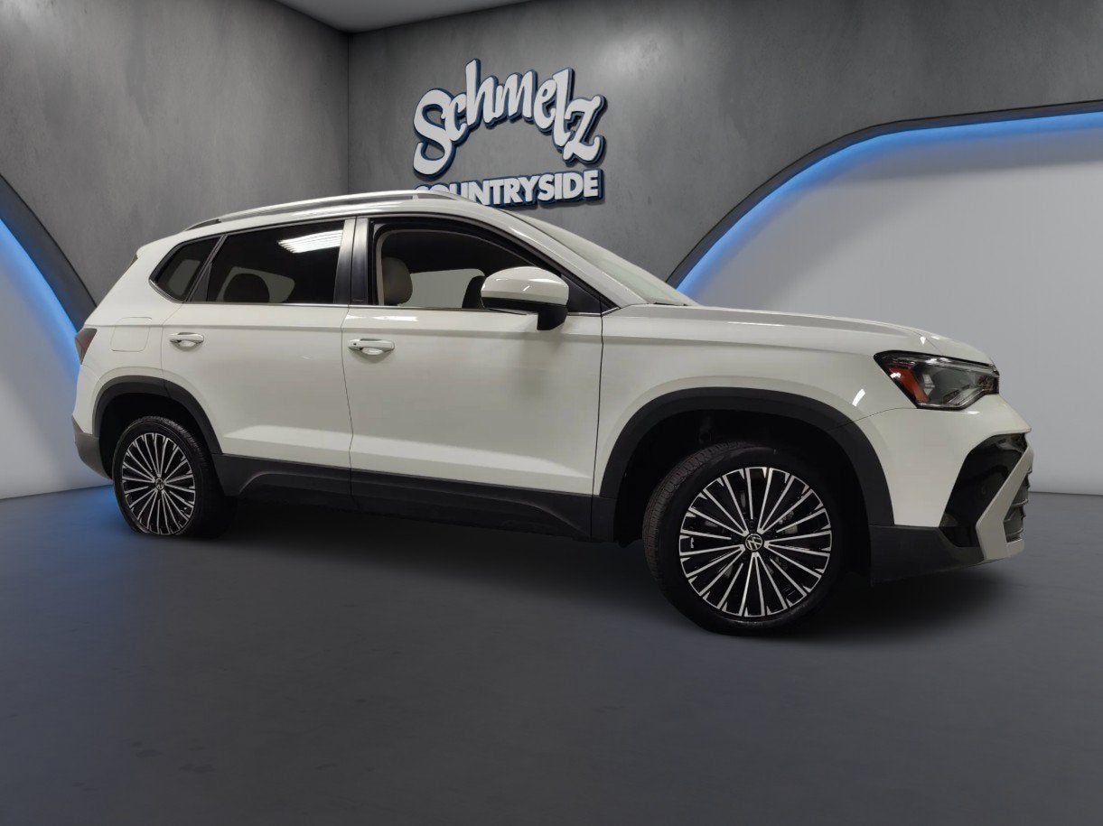 2025 Volkswagen Taos SE