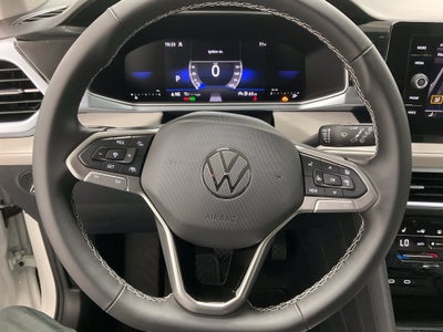 2026 Volkswagen Taos SE