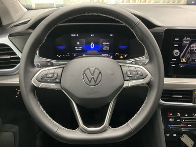 2025 Volkswagen Taos SE