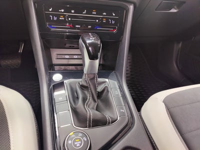 2025 Volkswagen Taos SE 4-Motion AWD