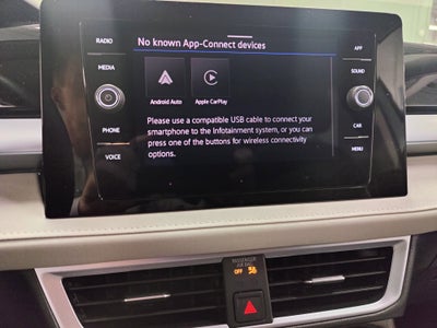 2025 Volkswagen Taos SE 4-Motion AWD