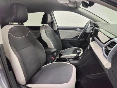 2025 Volkswagen Taos SE 4-Motion AWD