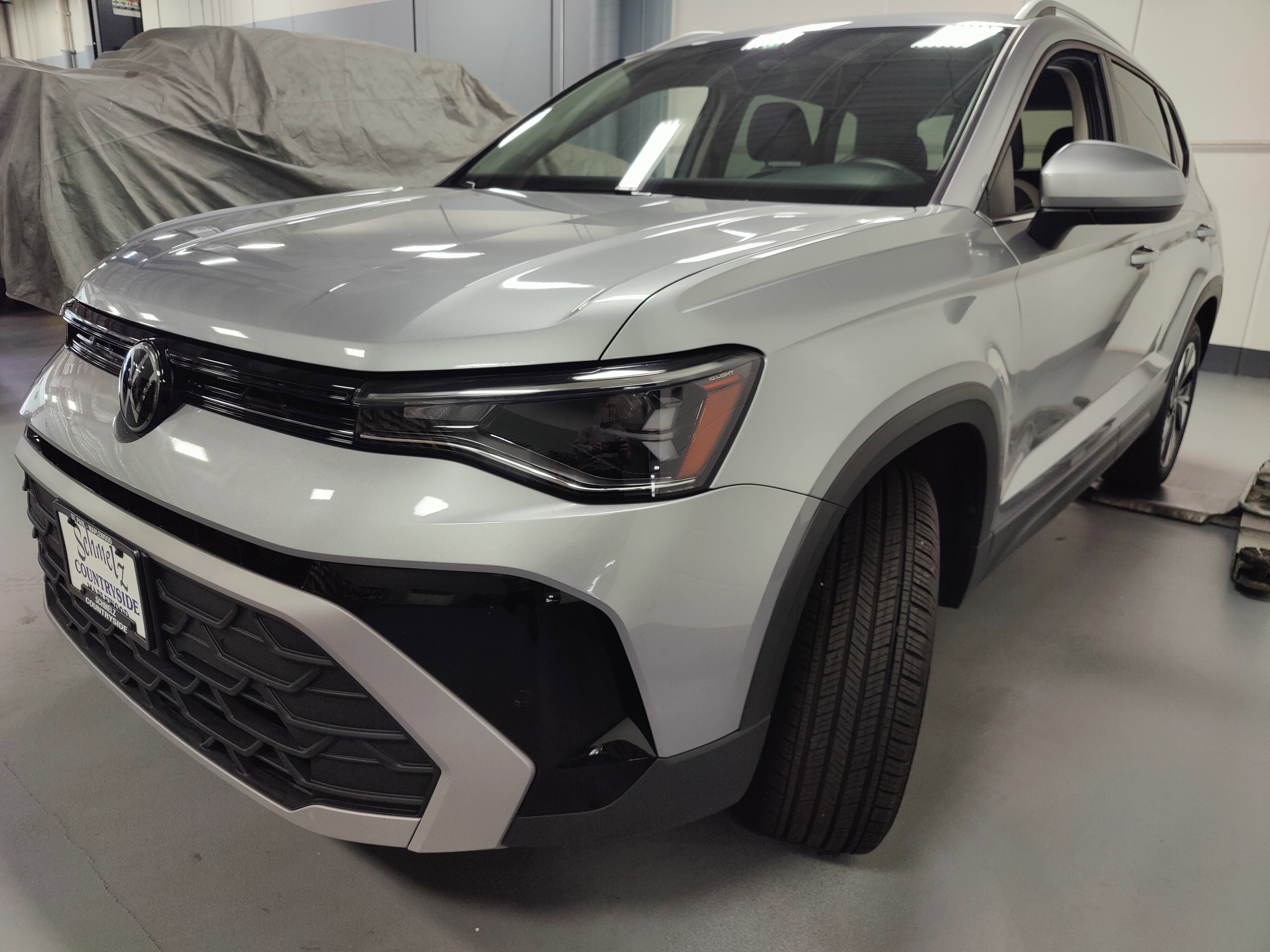 2025 Volkswagen Taos SE 4-Motion AWD