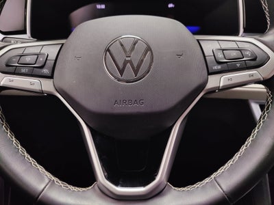 2025 Volkswagen Taos SE 4-Motion AWD