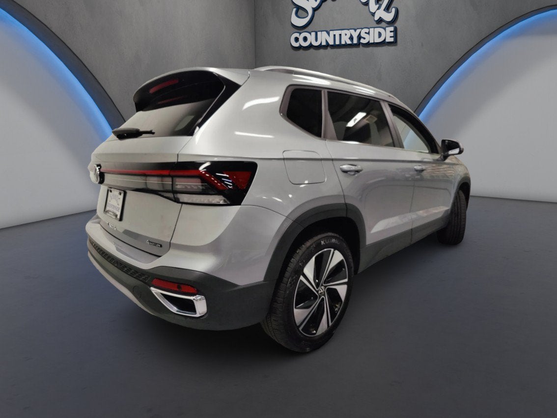2025 Volkswagen Taos SE 4-Motion AWD