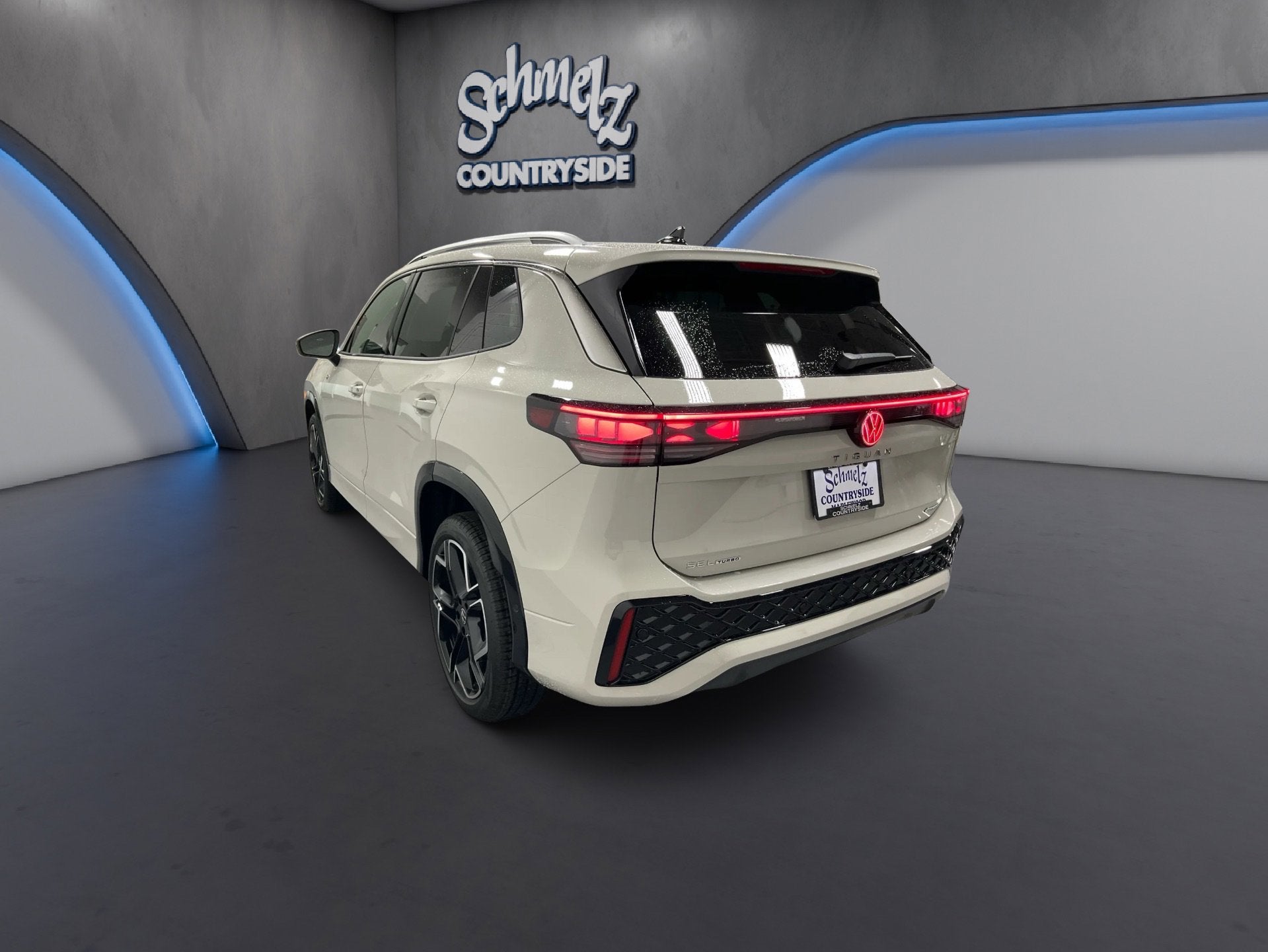 2026 Volkswagen Tiguan SEL R-Line Turbo