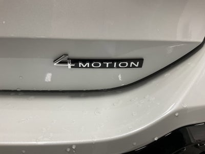 2026 Volkswagen Tiguan SEL R-Line Turbo