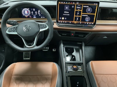 2026 Volkswagen Tiguan SEL R-Line Turbo