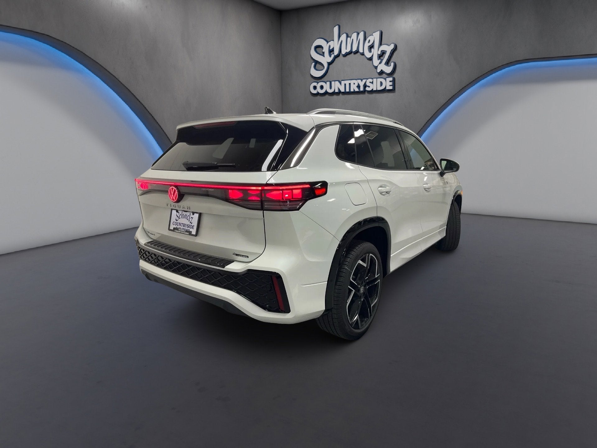 2026 Volkswagen Tiguan SEL R-Line Turbo