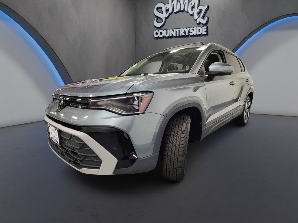 2025 Volkswagen Taos SE AWD w/Sunroof
