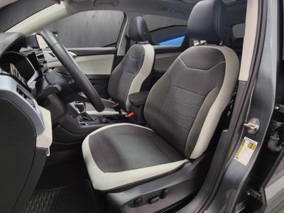 2025 Volkswagen Taos SE AWD w/Sunroof