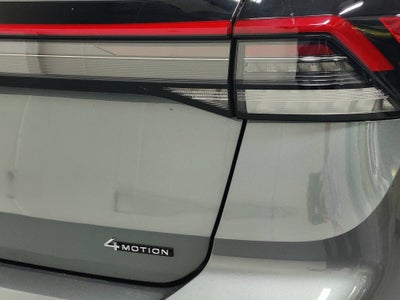 2025 Volkswagen Taos SE AWD w/Sunroof
