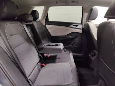 2025 Volkswagen Taos SE AWD w/Sunroof