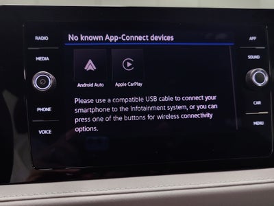 2025 Volkswagen Taos SE AWD w/Sunroof
