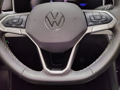 2025 Volkswagen Taos SE AWD w/Sunroof