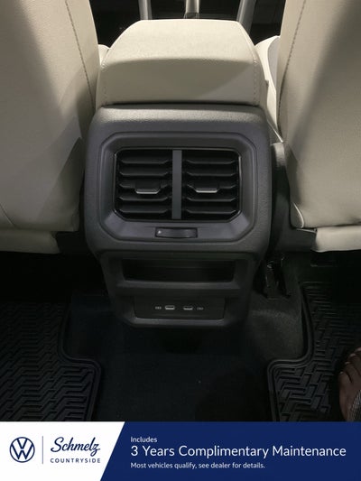 2026 Volkswagen Taos SE