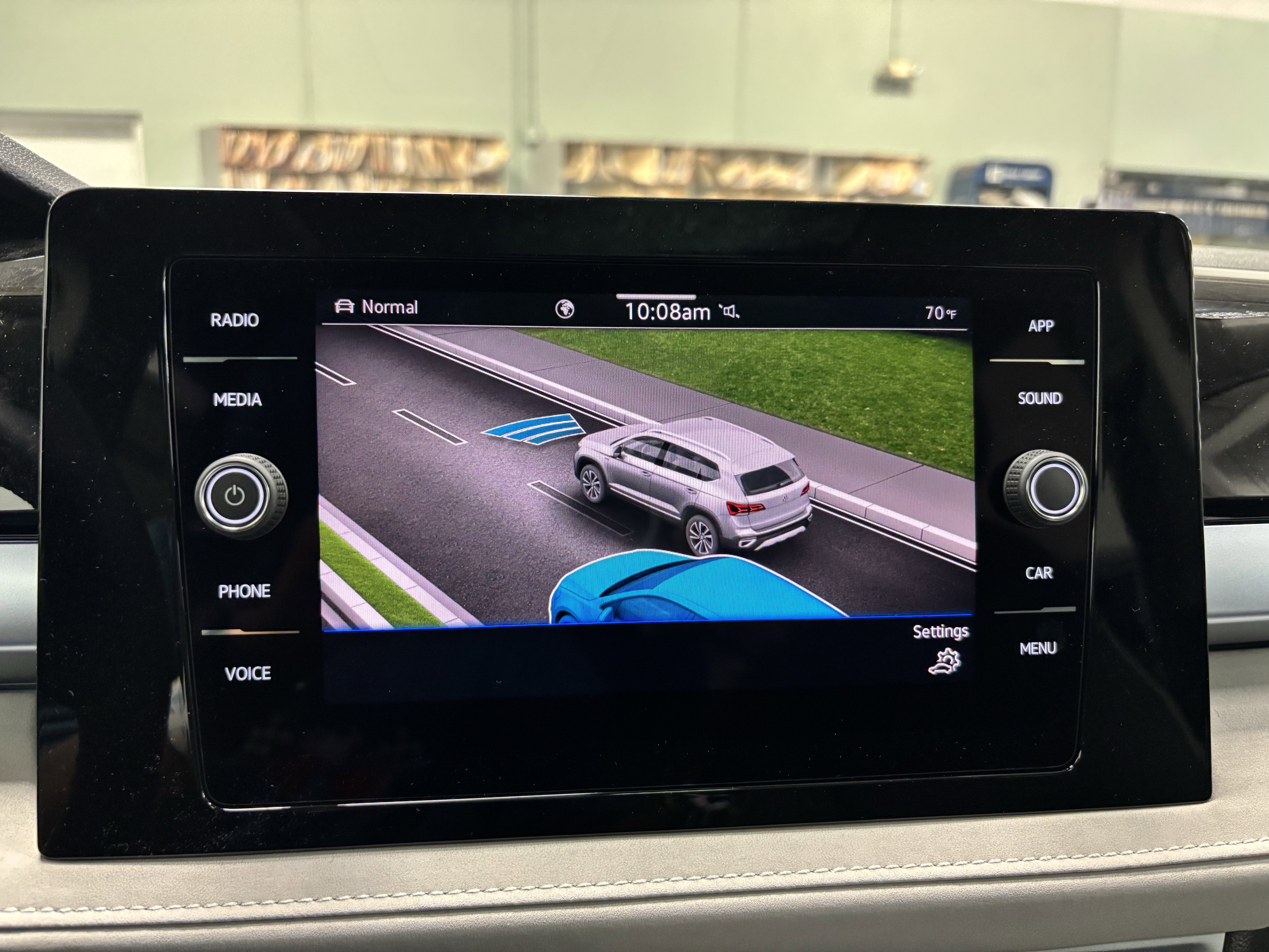 2025 Volkswagen Taos SE