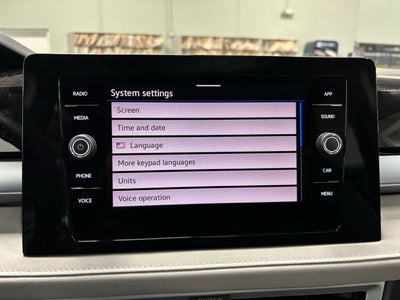 2025 Volkswagen Taos SE