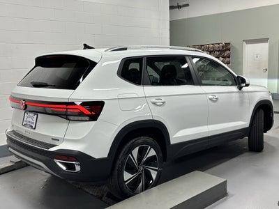 2025 Volkswagen Taos SE